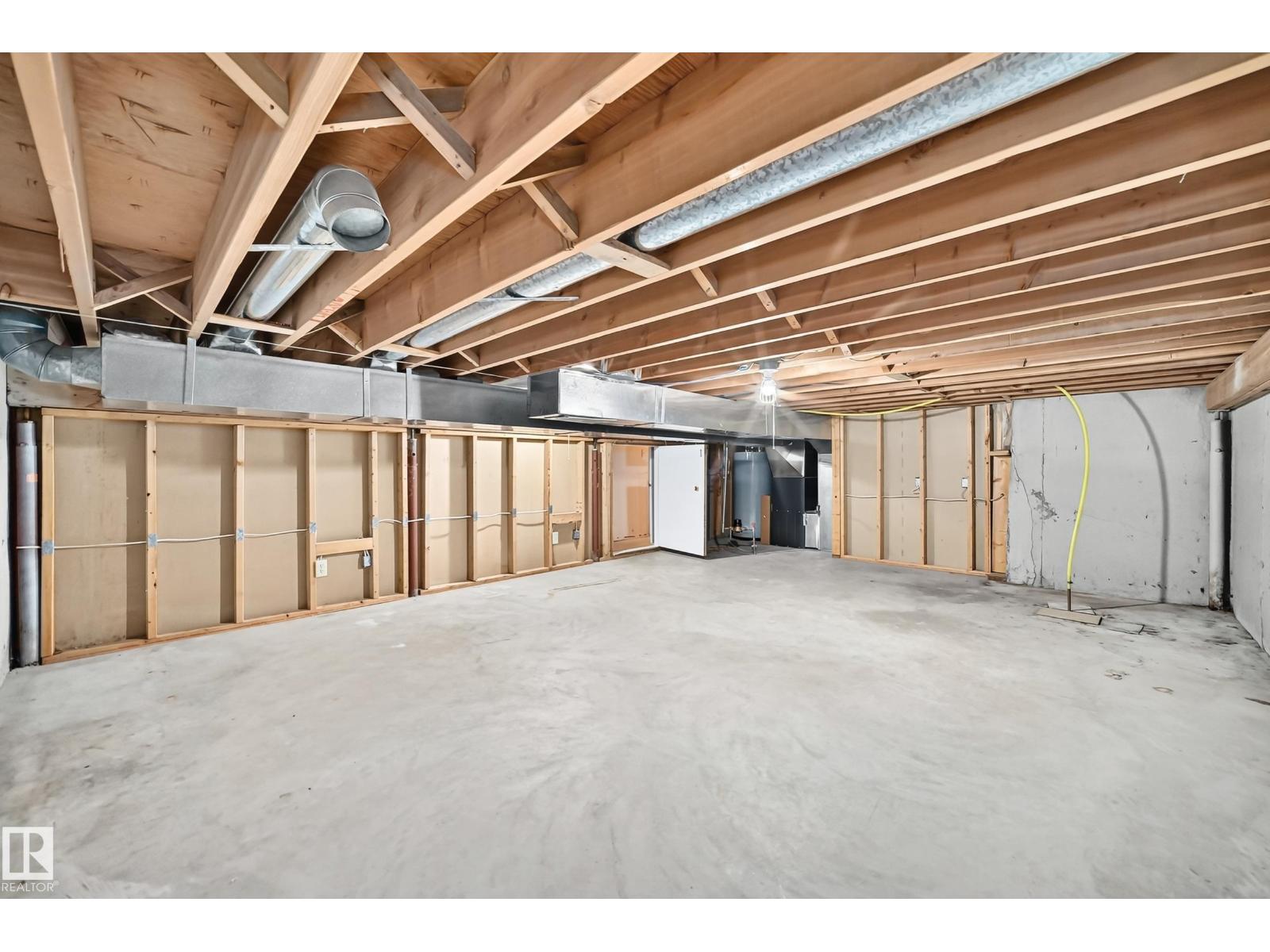 18636 71 AV NW — photo 61