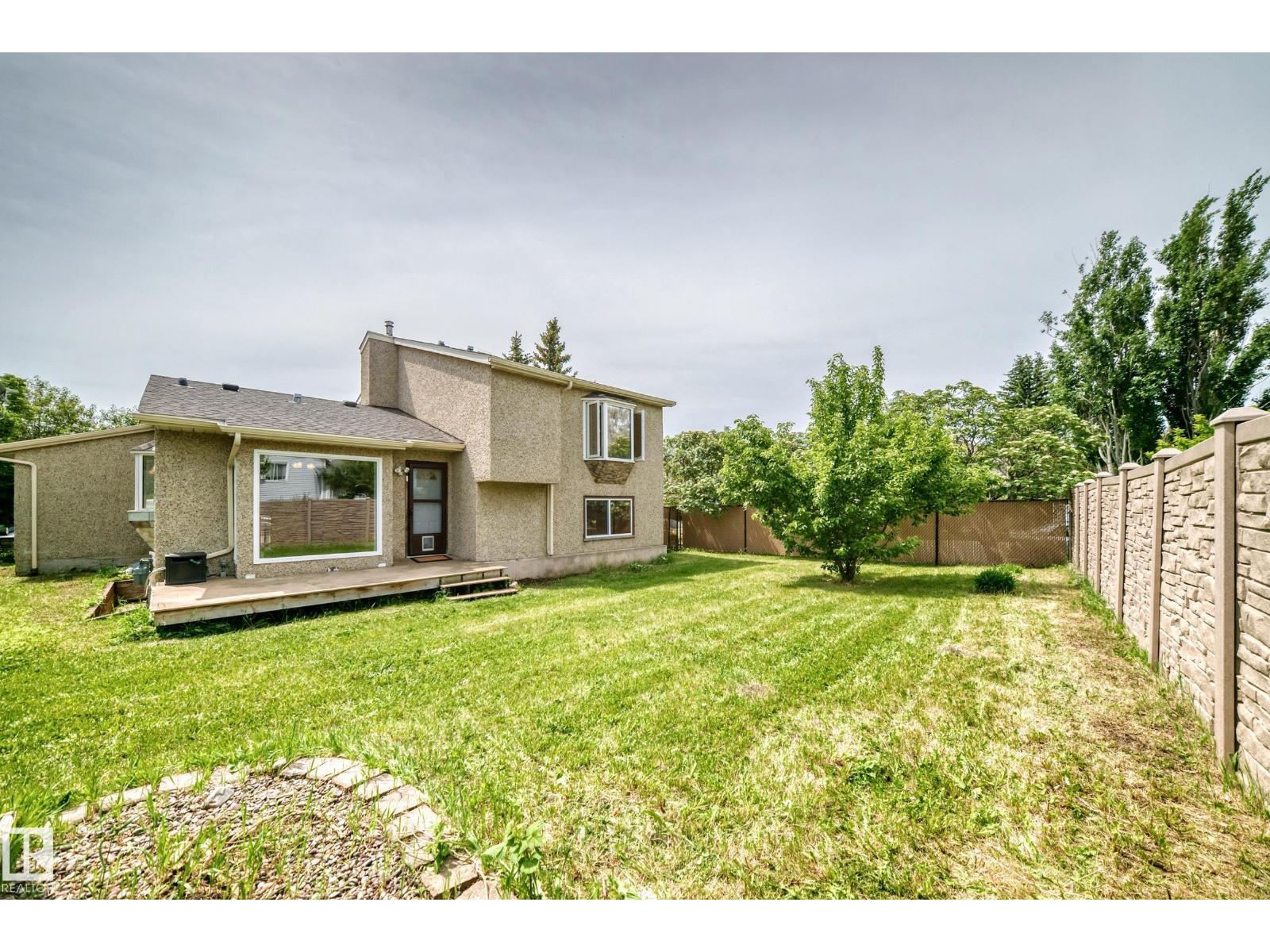 18636 71 AV NW — photo 68