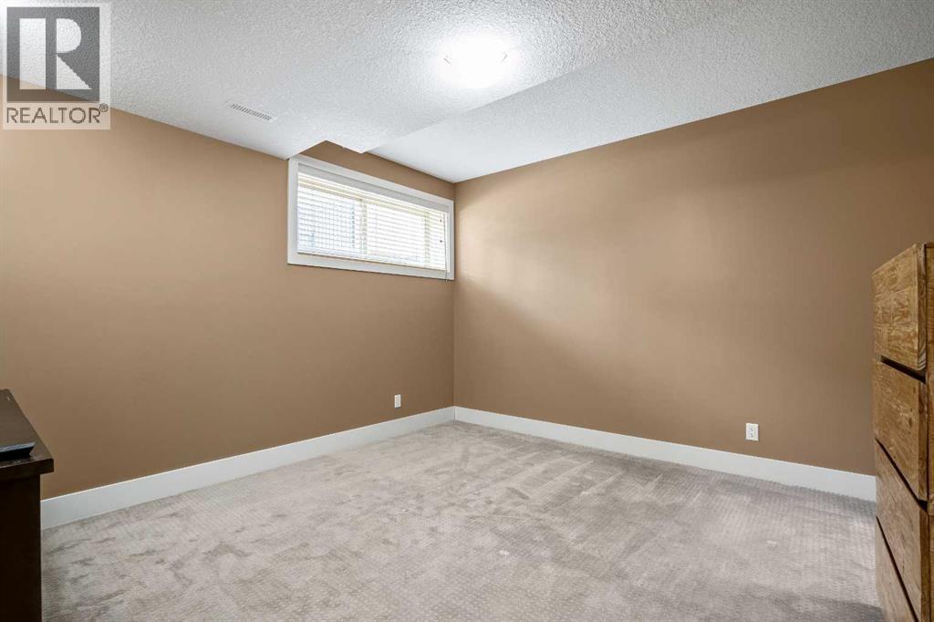 150 Cimarron Drive — photo 36