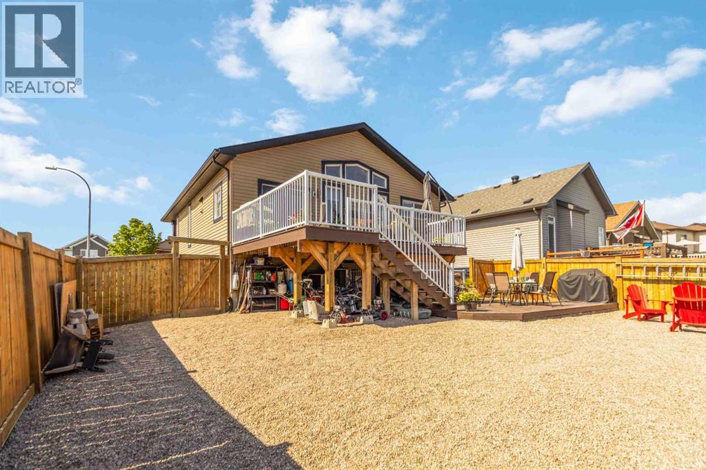 209 FIREWEED Crescent — photo 7