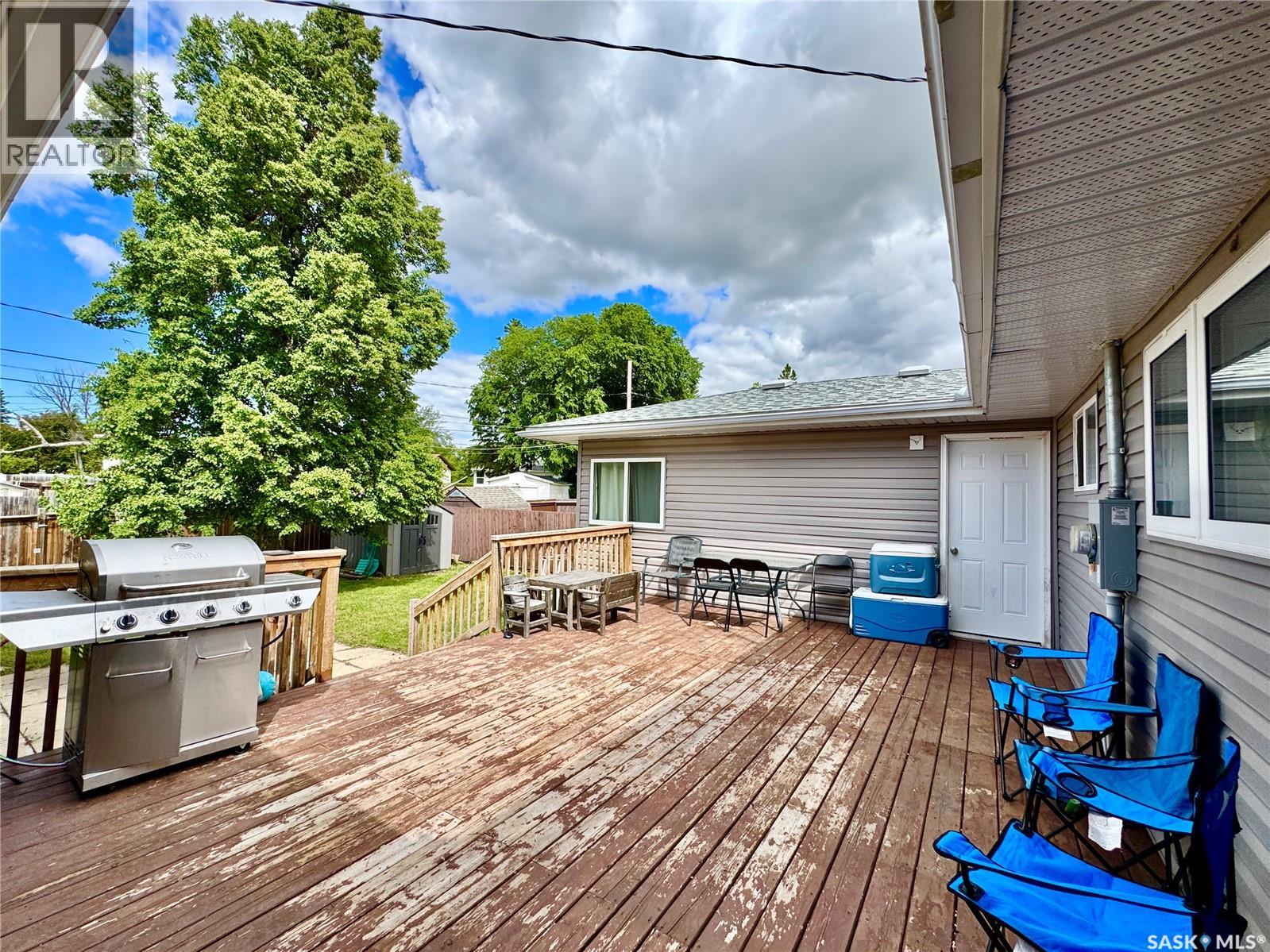 19 Logan CRESCENT W — photo 51