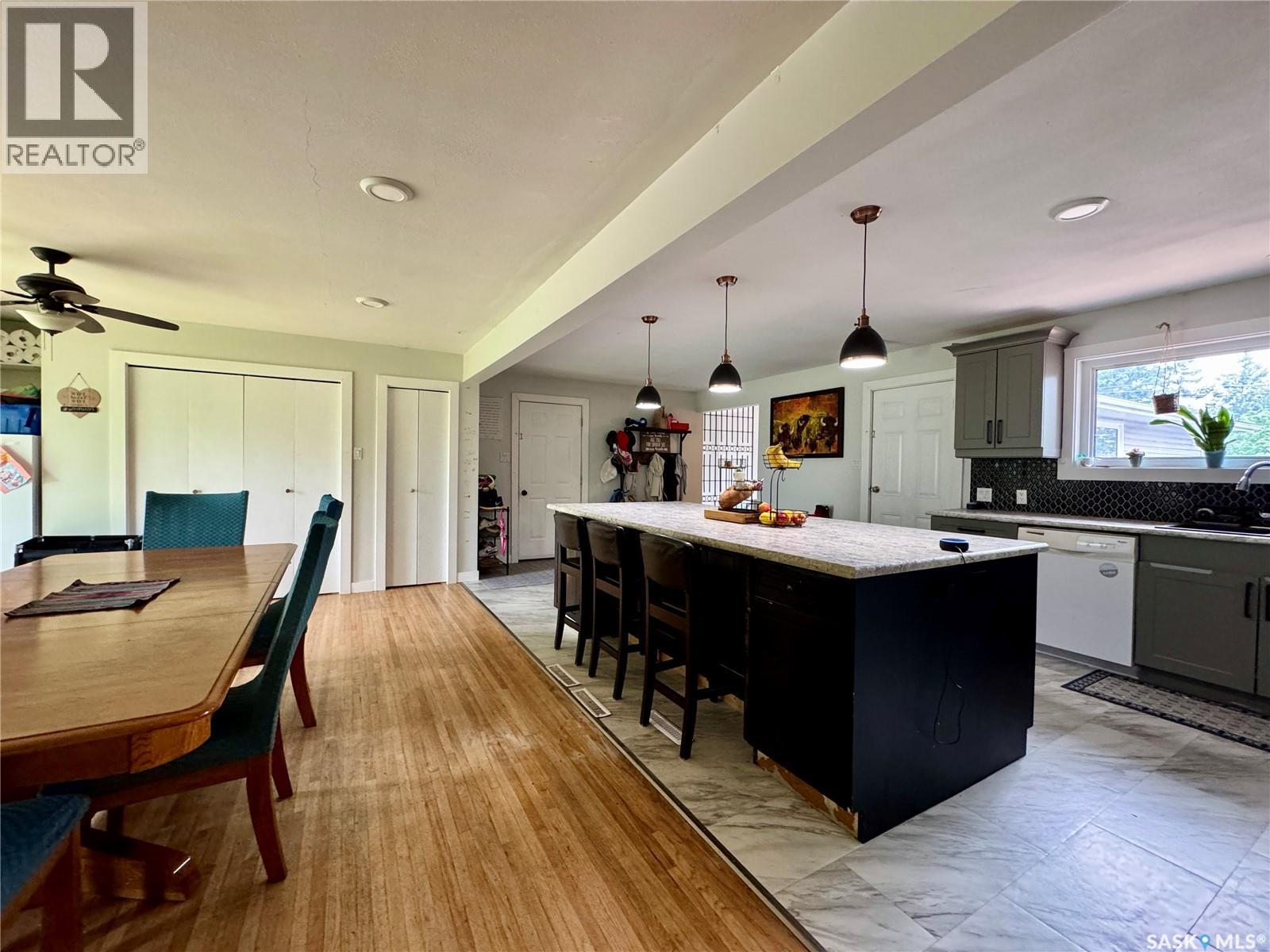 19 Logan CRESCENT W — photo 9
