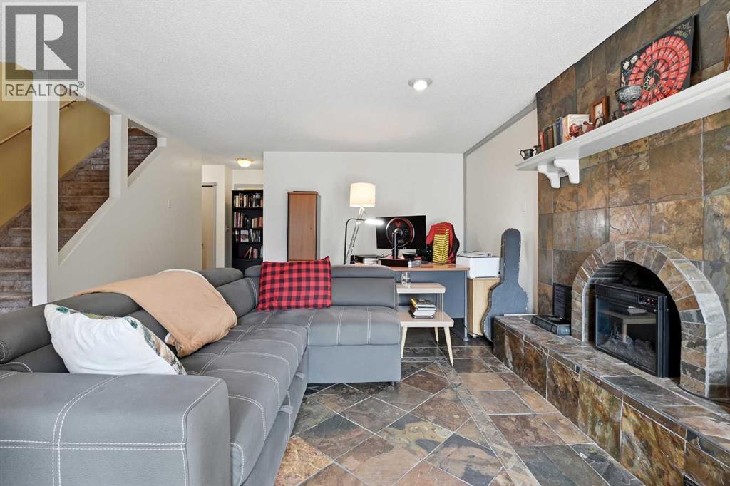 26 Gummow Close, Red Deer