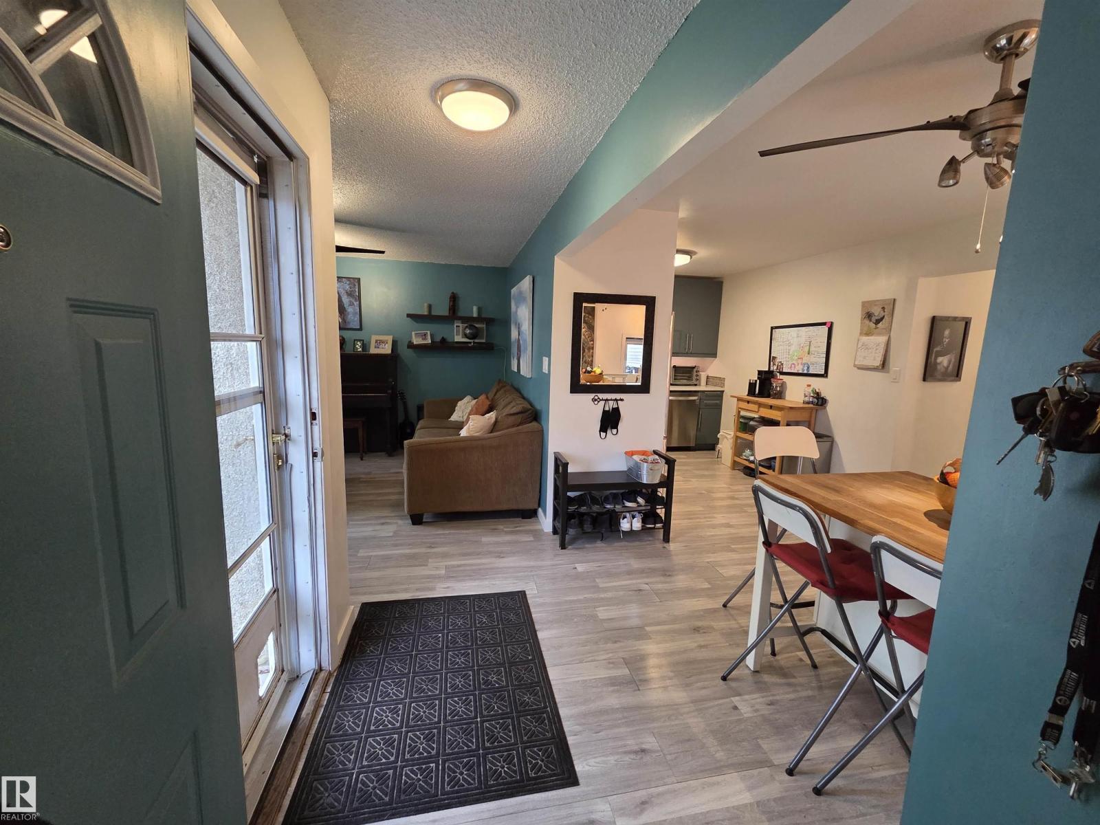 2514 149 AV NW - 2