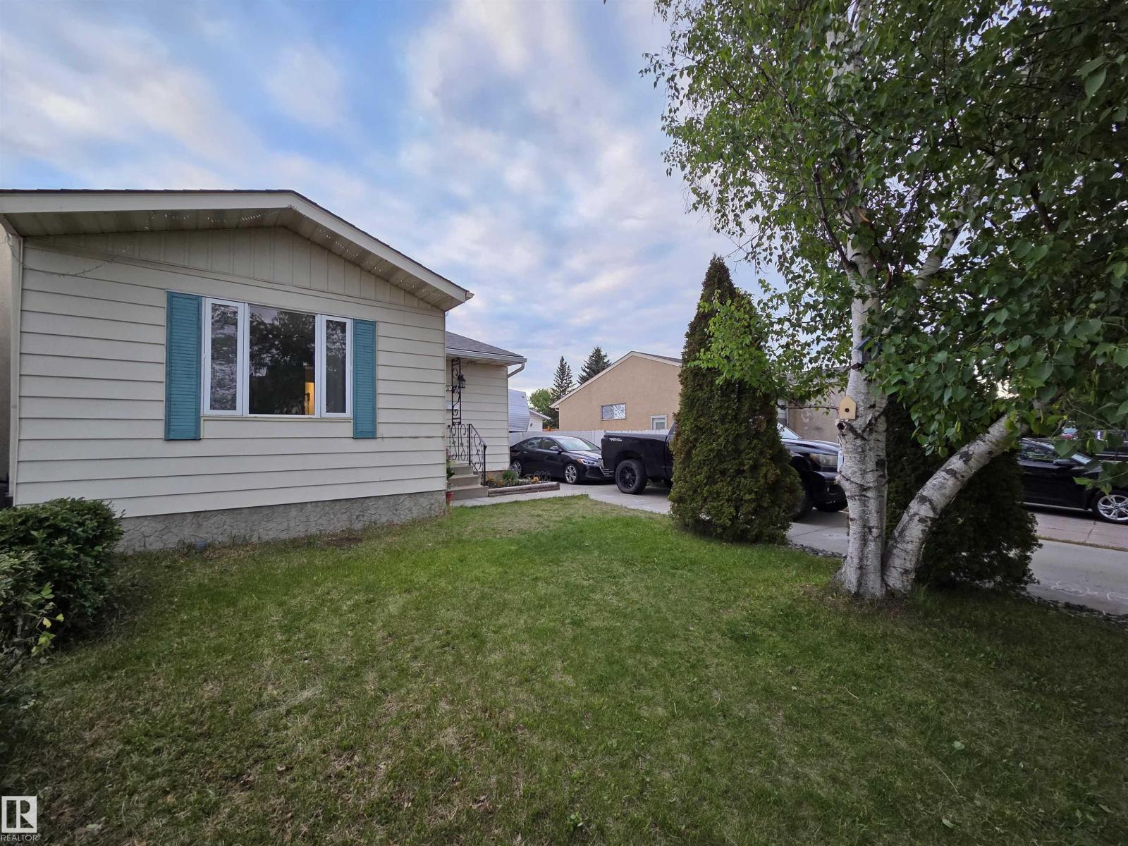 2514 149 AV NW - 48