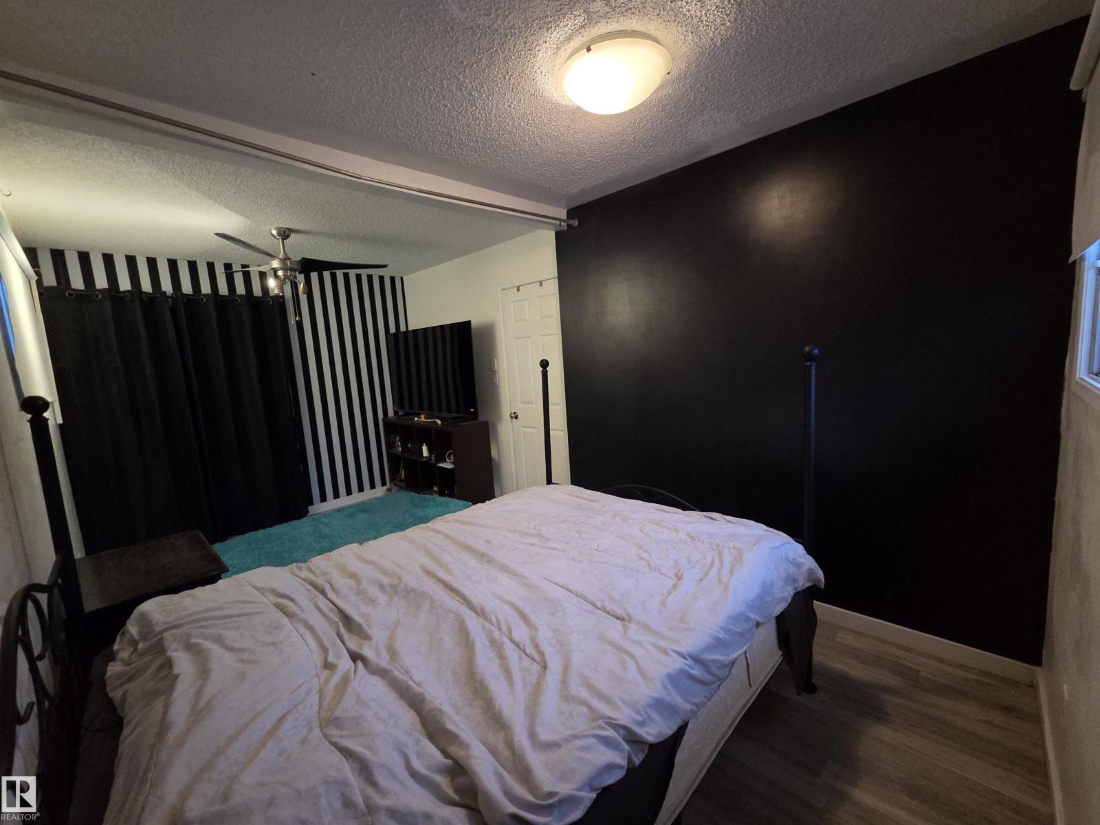 2514 149 AV NW - 19