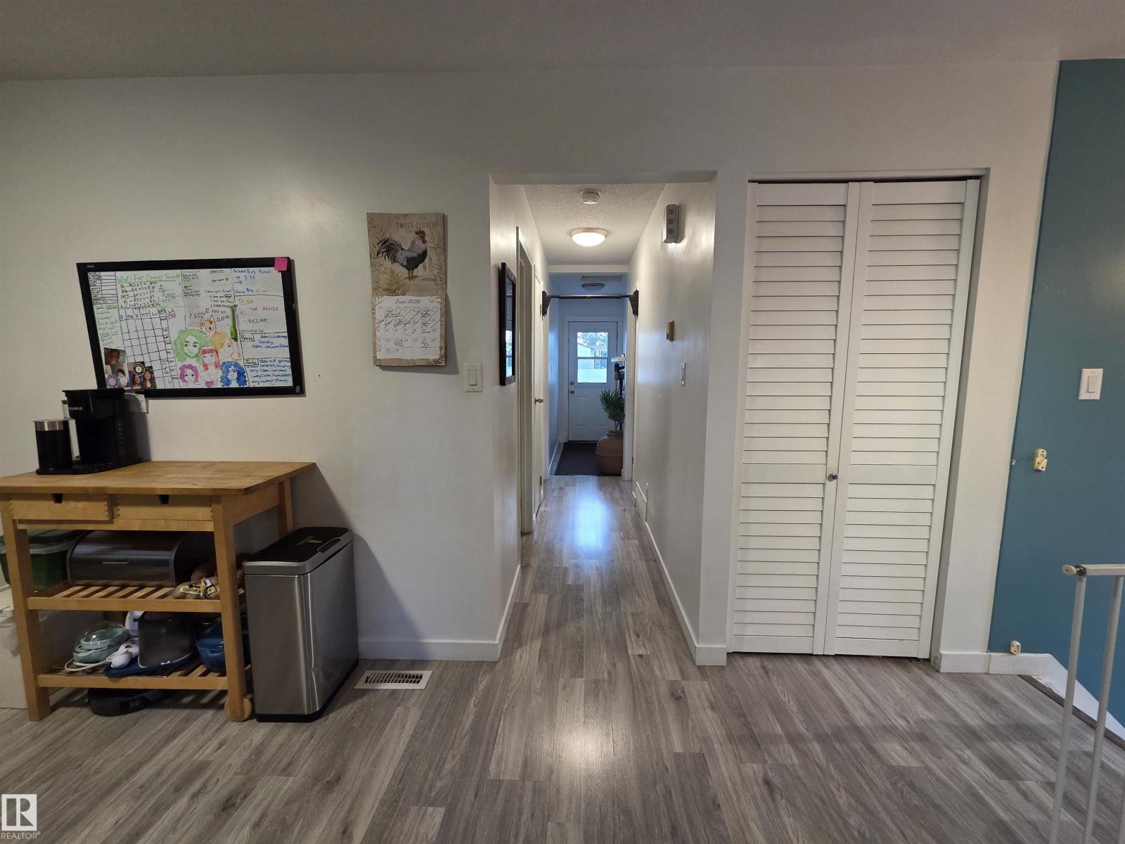 2514 149 AV NW - 16