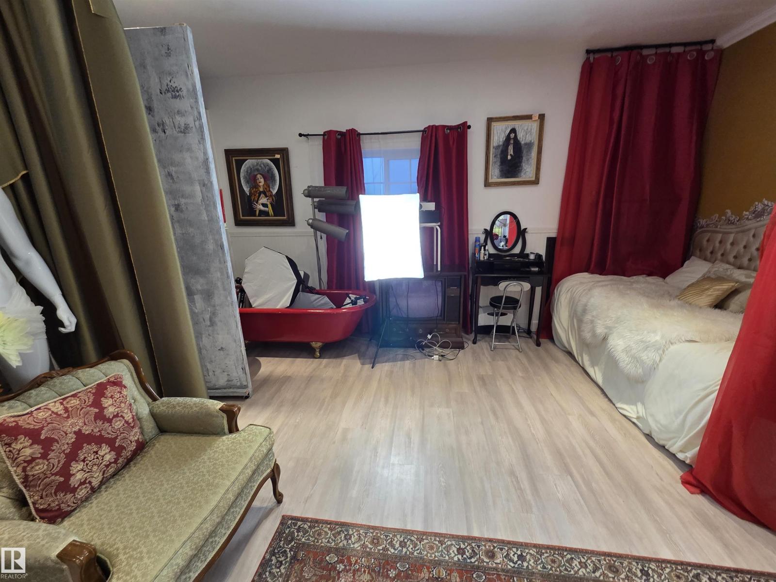 2514 149 AV NW - 42