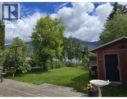 886 4th Avenue, Mcbride, BC V0J2E0 Photo 17