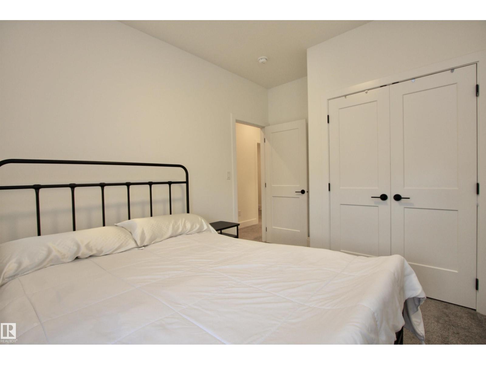 63 PENN PL — photo 42