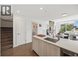 Th307 2351 Beta Avenue, Burnaby, BC V5C0M2 Photo 6