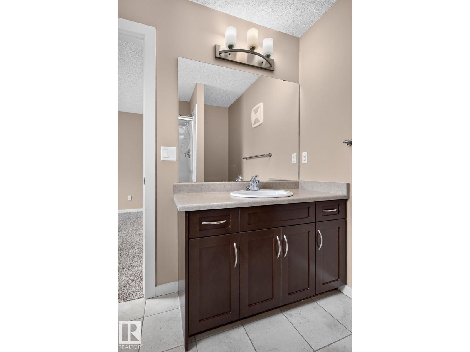 626 42 AV NW - 22