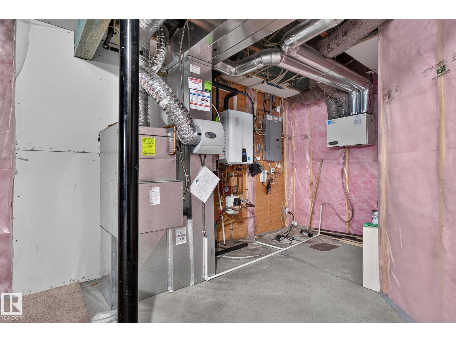 626 42 AV NW - 33
