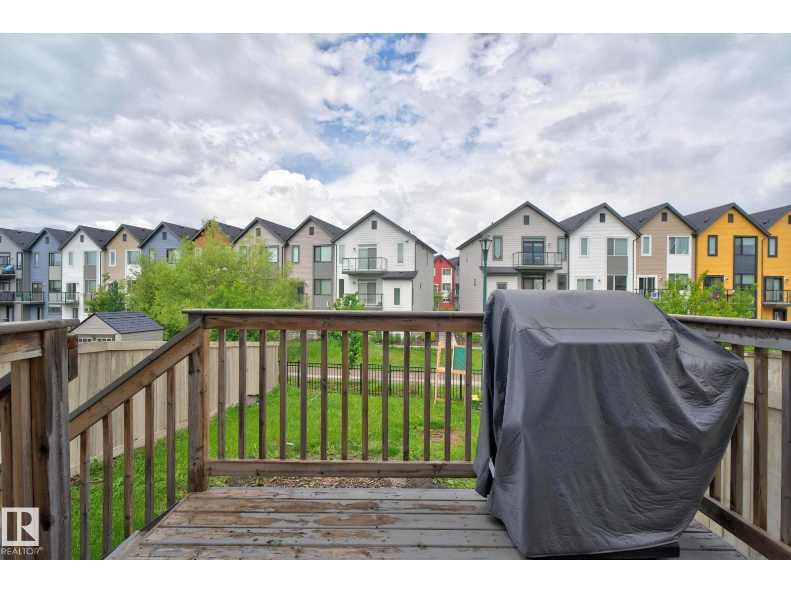 626 42 AV NW - 37