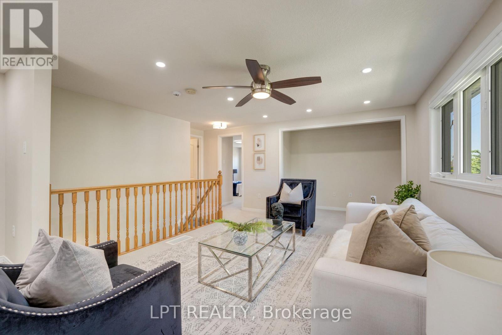 #13 795 LAURELWOOD DRIVE - 22