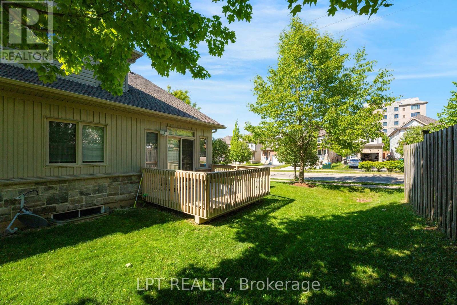 #13 795 LAURELWOOD DRIVE - 38