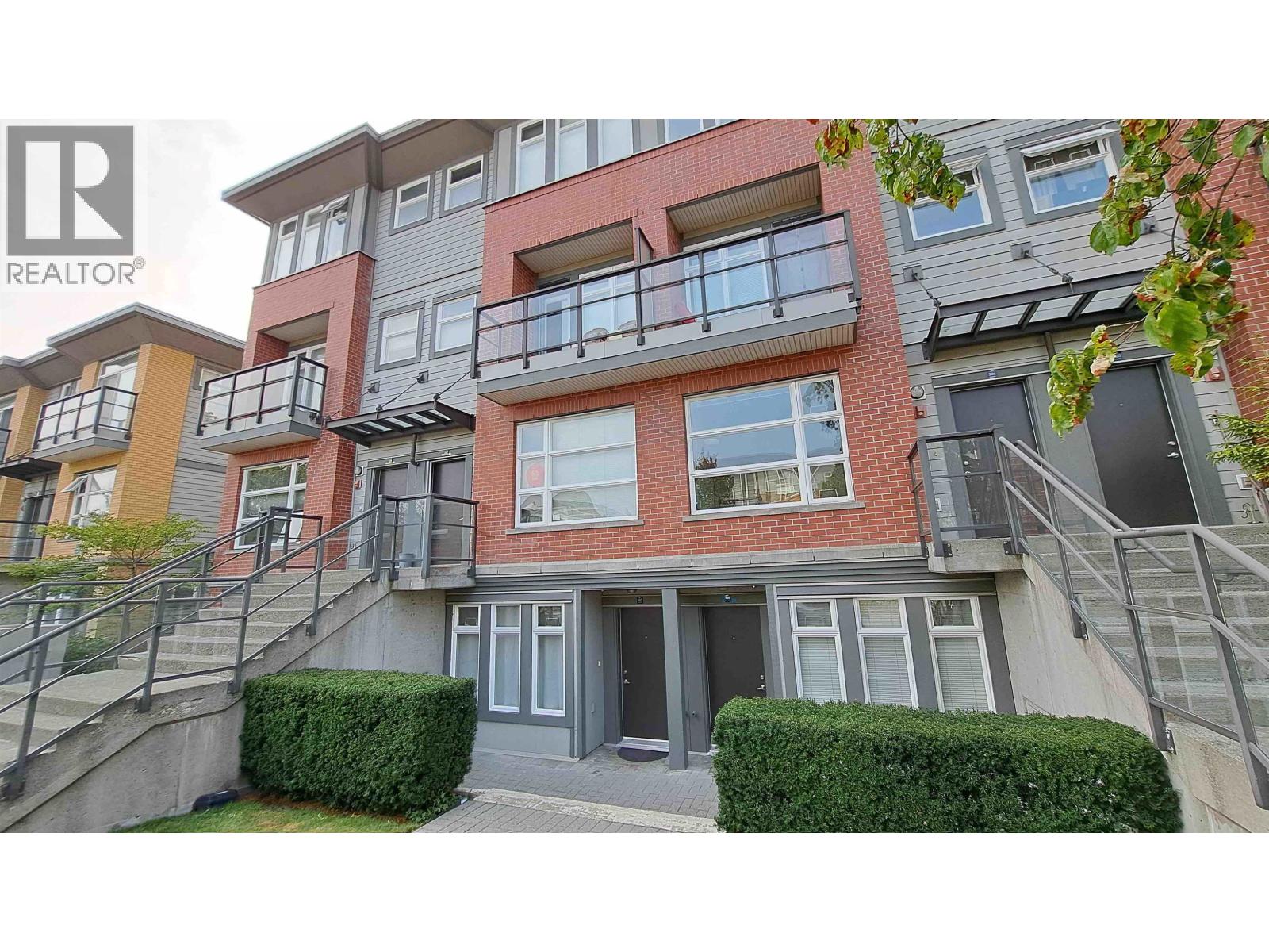 107 5632 KINGS ROAD