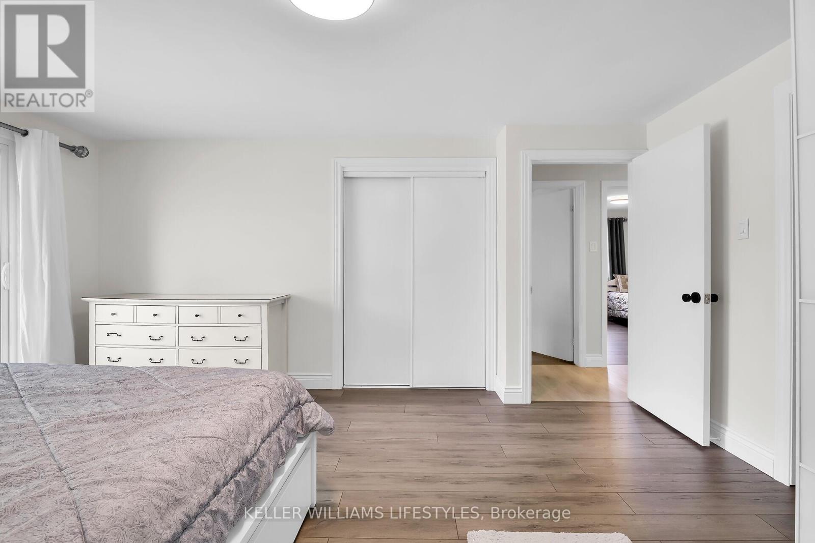 43 FINSBURY CRESCENT - 18