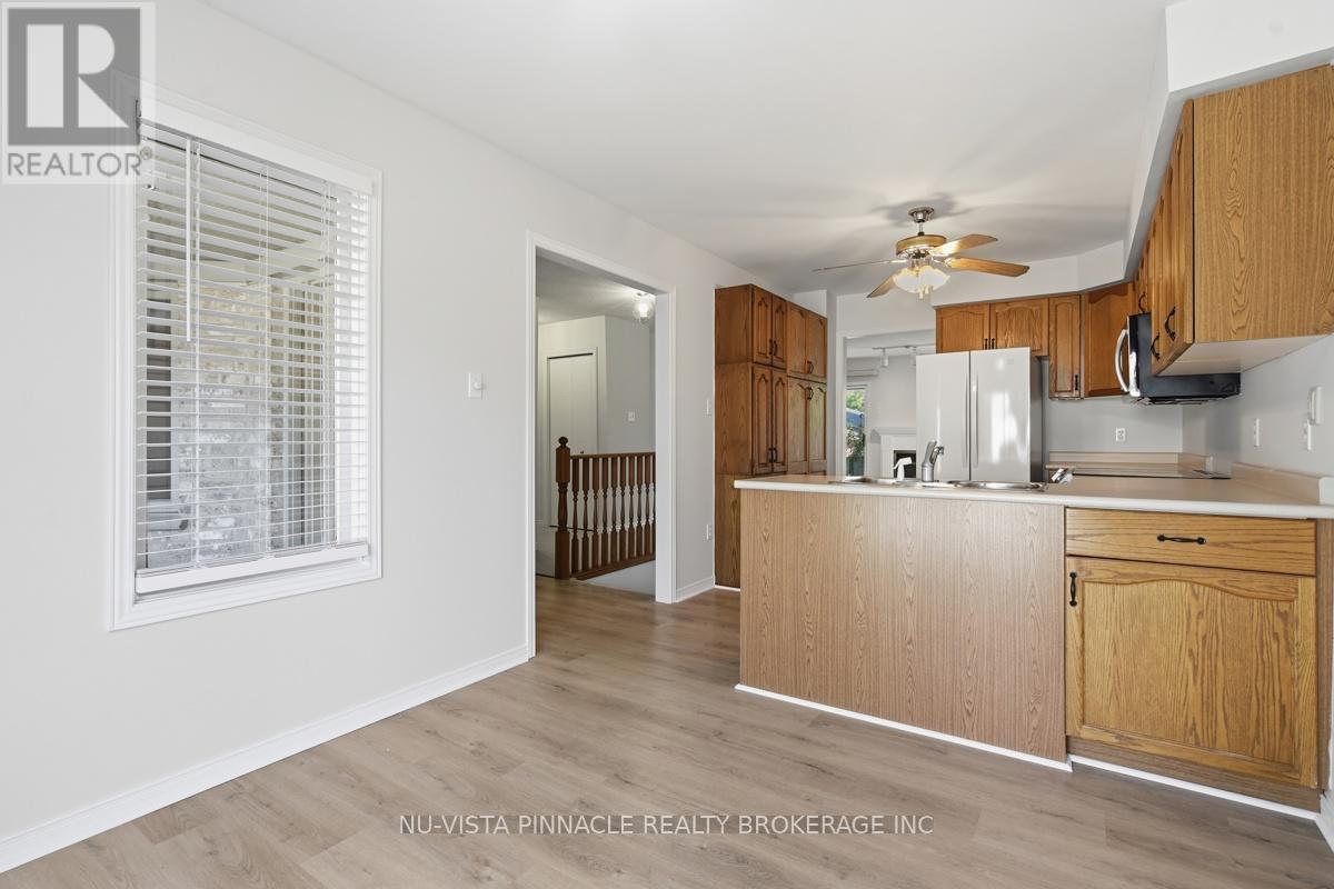 #13 825 SHELBORNE STREET - 14