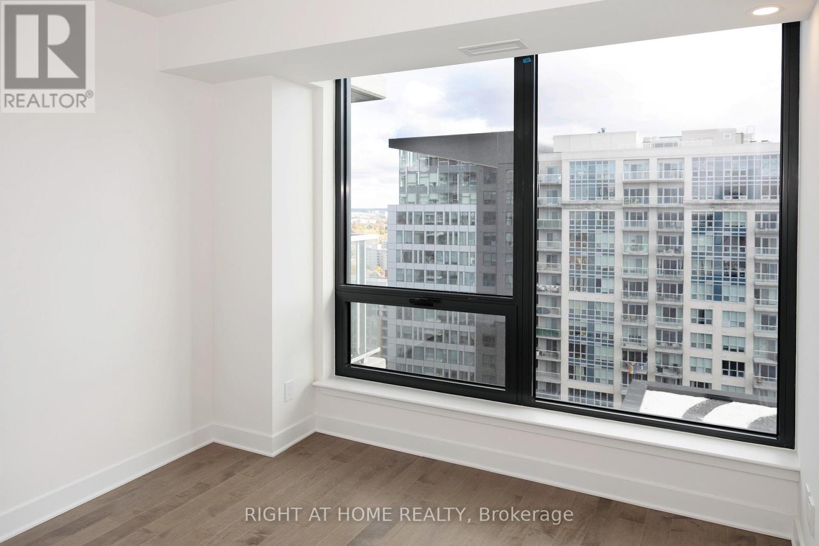 #2508 180 GEORGE STREET - 16