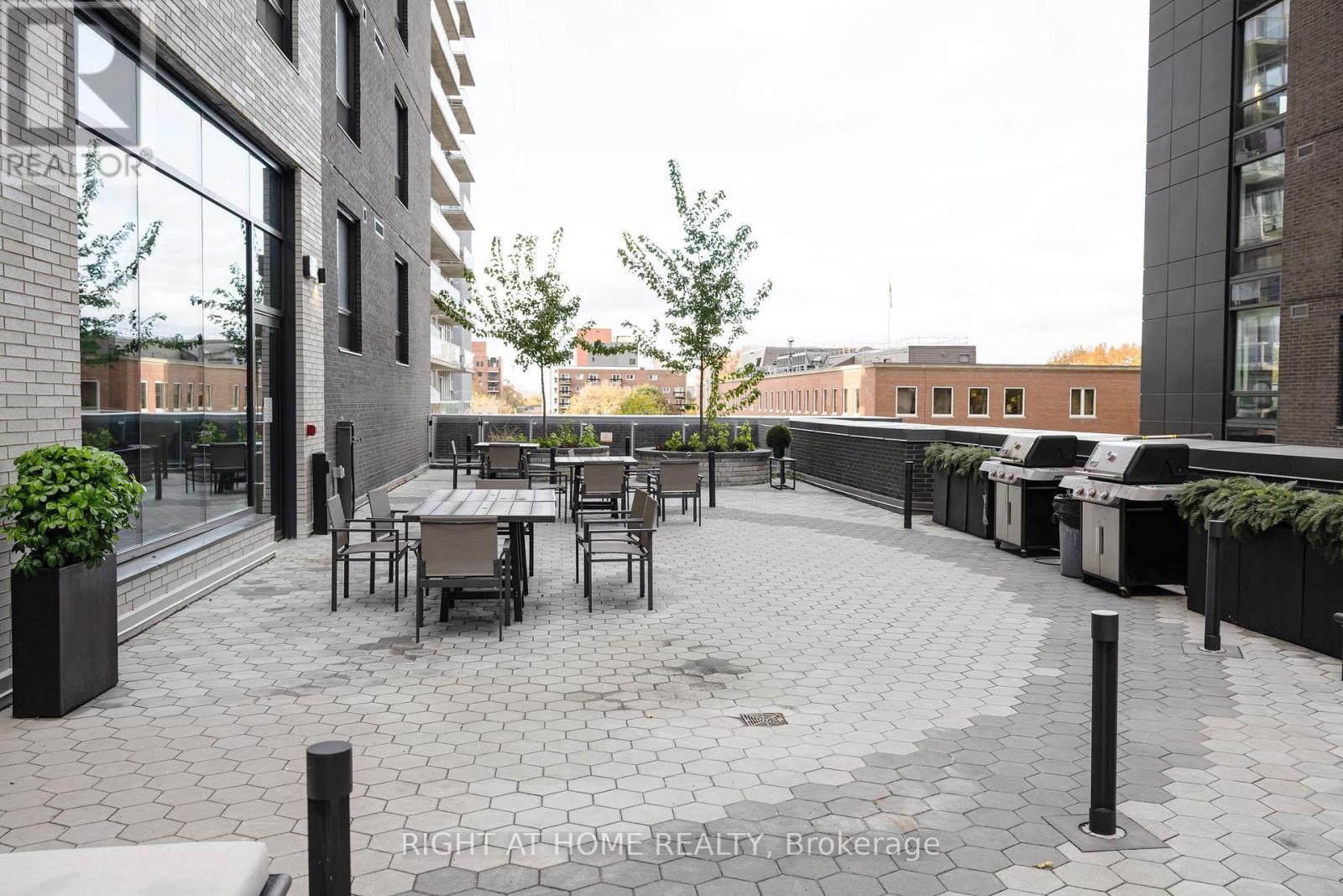 #2508 180 GEORGE STREET - 28