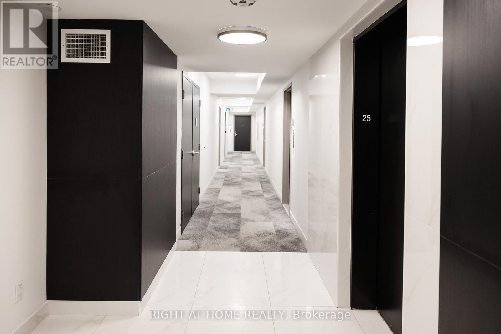 #2508 180 GEORGE STREET - 3