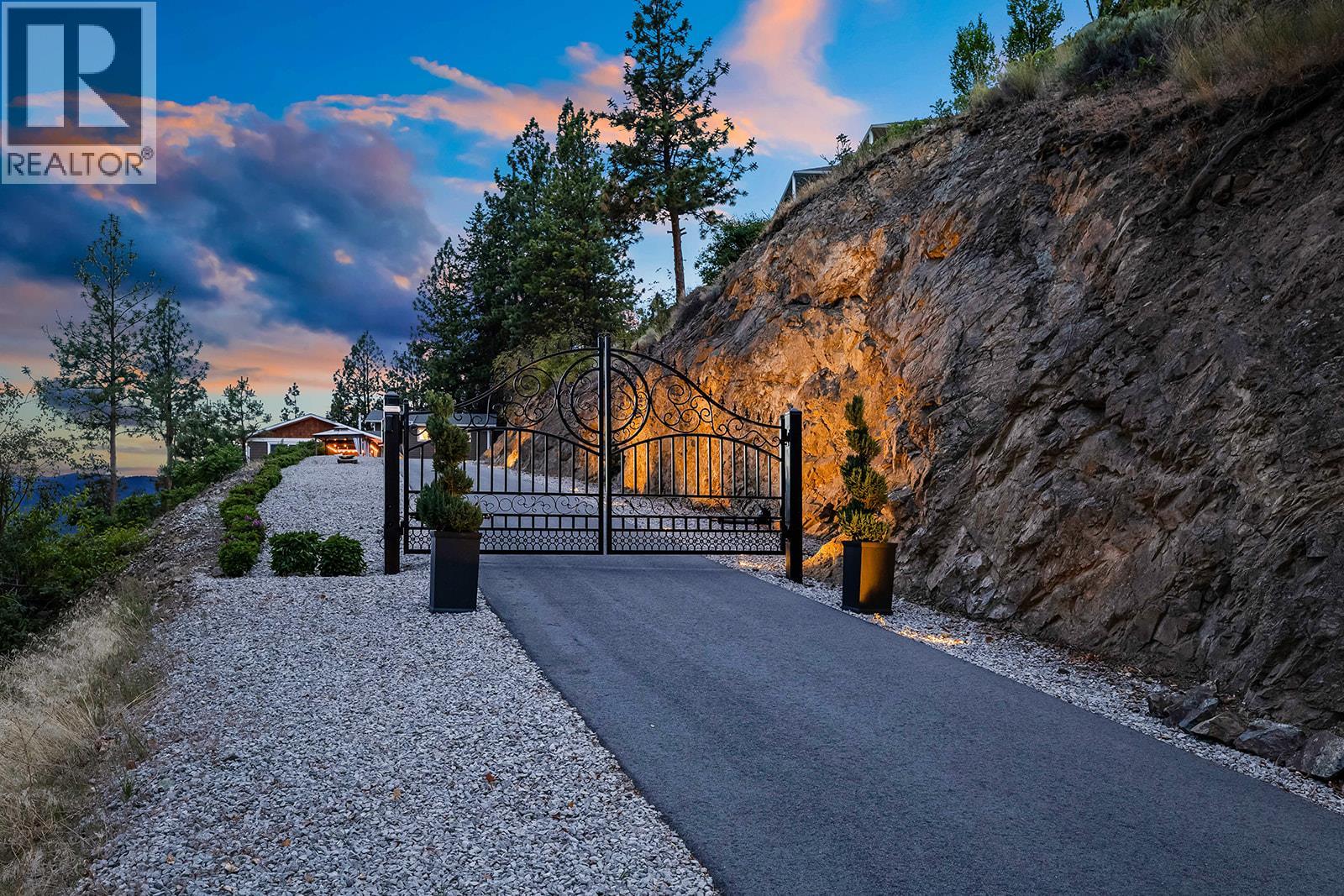 4618 Ponderosa Drive, Peachland