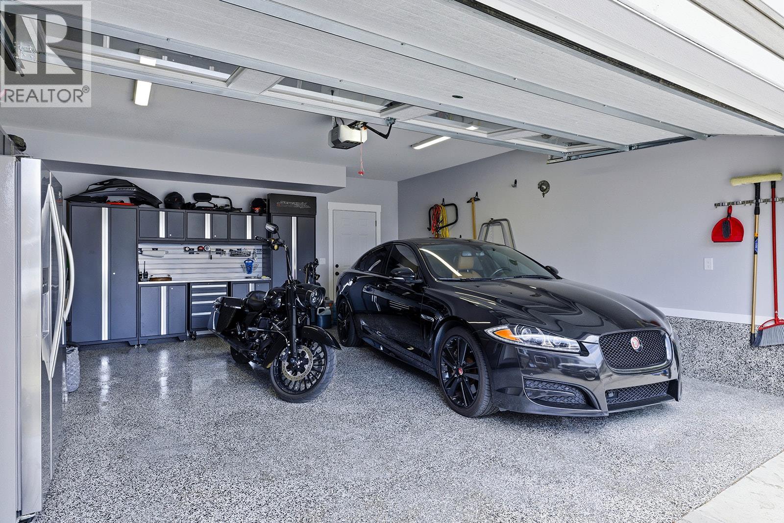 4618 Ponderosa Drive, Peachland