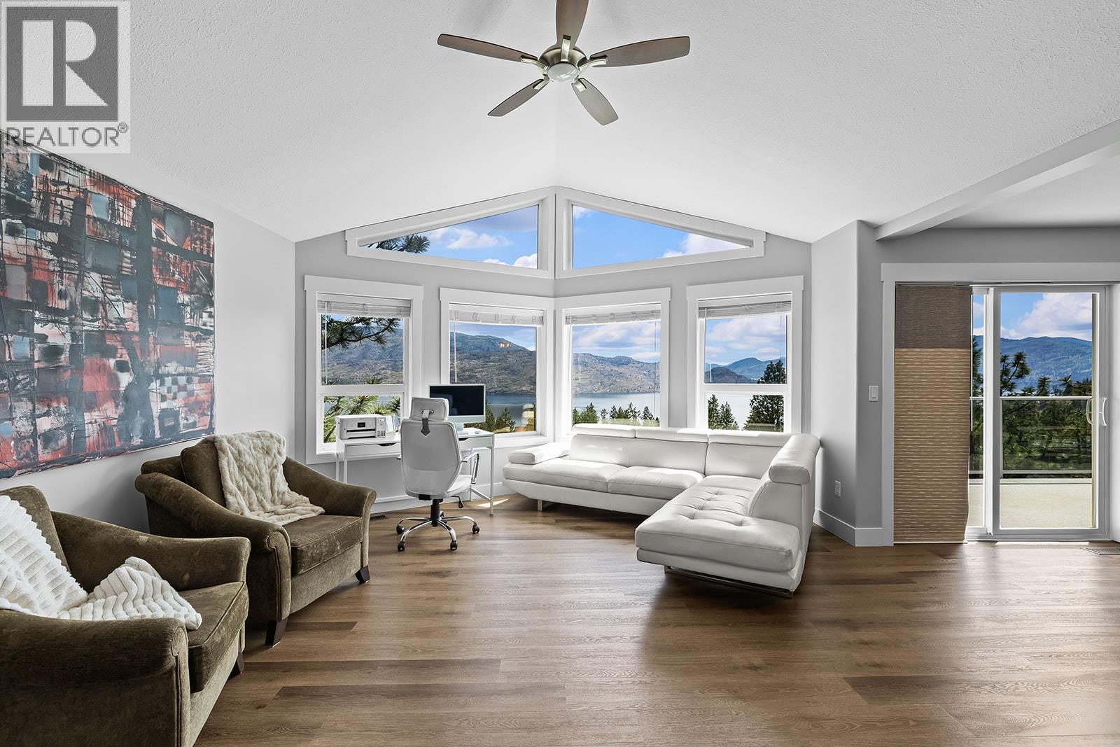 4618 Ponderosa Drive, Peachland