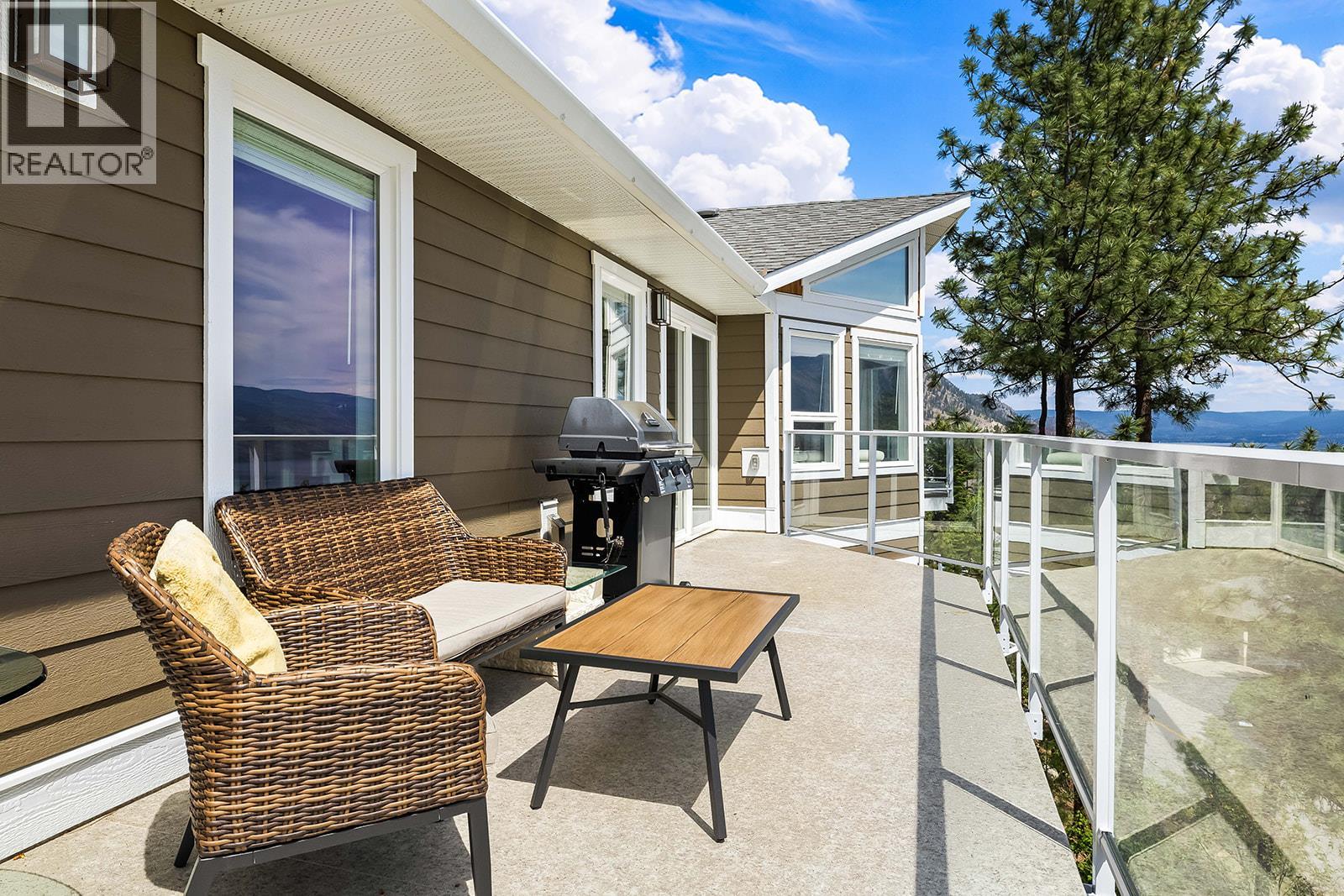4618 Ponderosa Drive, Peachland