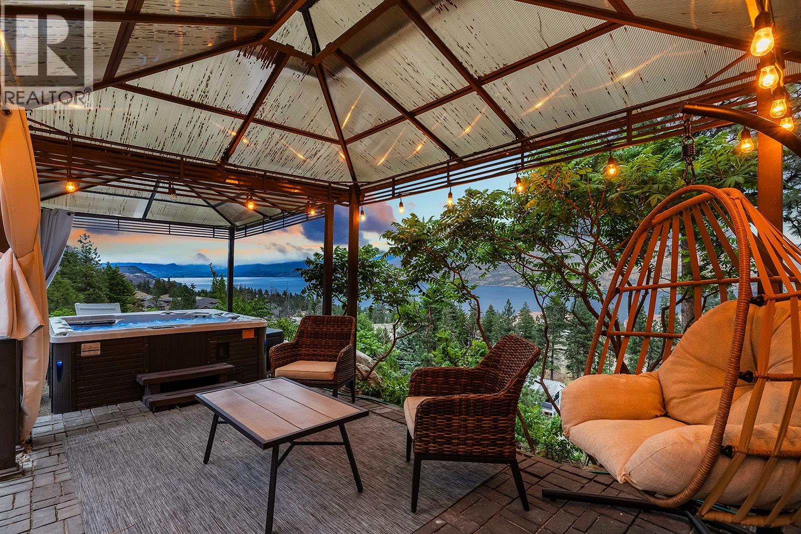 4618 Ponderosa Drive, Peachland