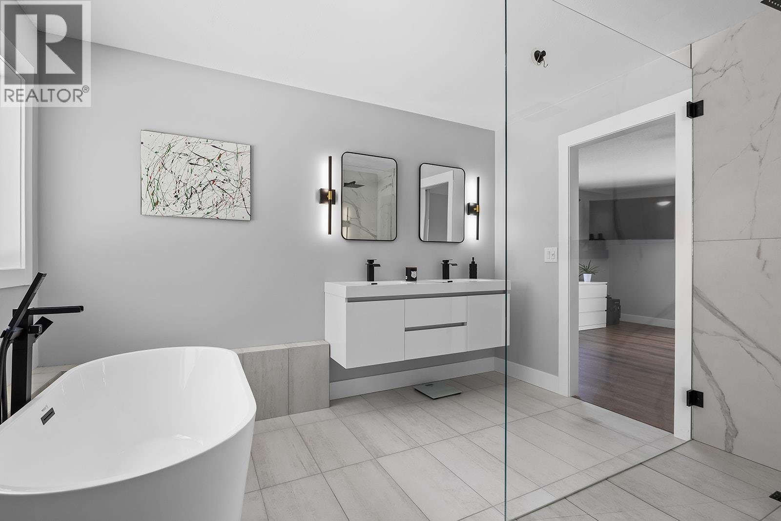 4618 Ponderosa Drive - 44