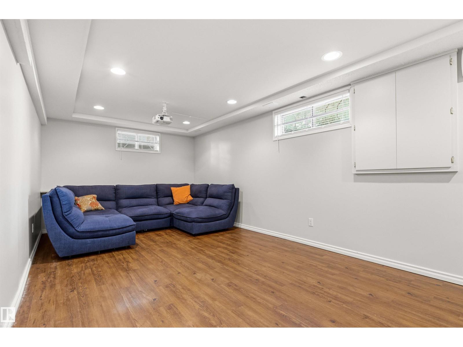 155 GARIEPY CR NW — photo 57