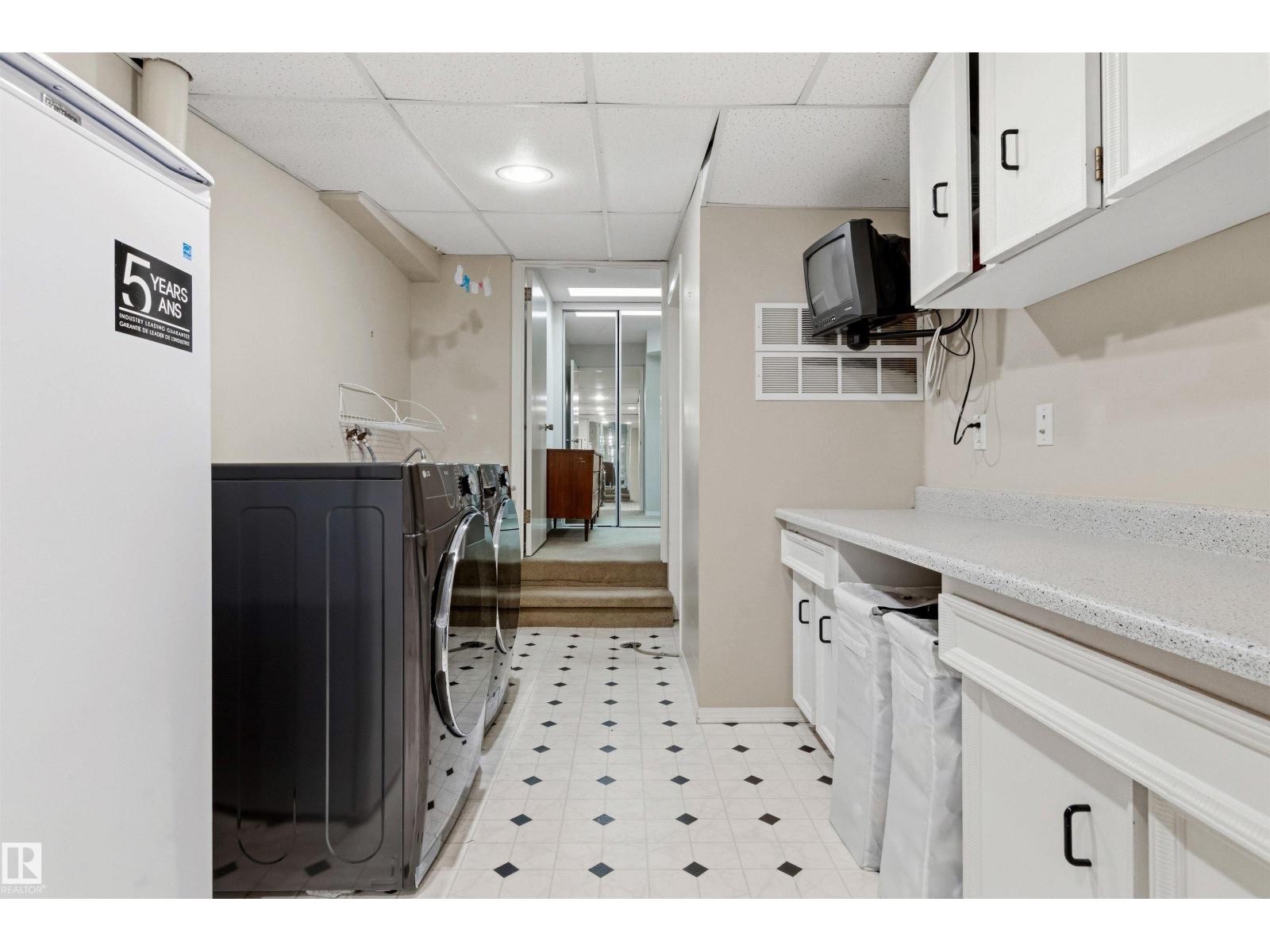 155 GARIEPY CR NW — photo 65
