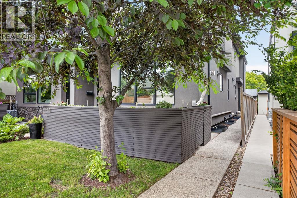 2, 3716 16 Street SW - photo 2