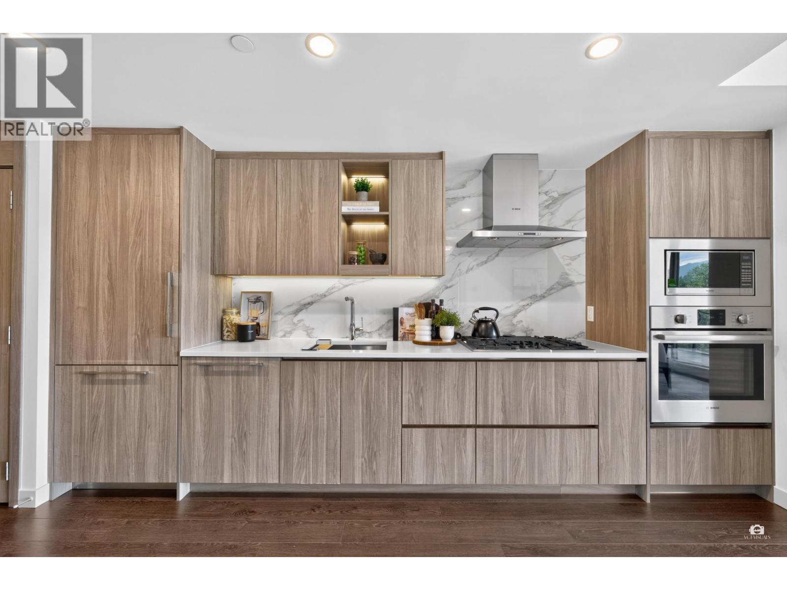 1403 4880 LOUGHEED HIGHWAY, Burnaby