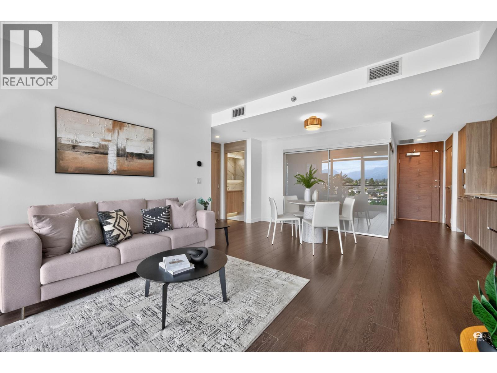 1403 4880 LOUGHEED HIGHWAY, Burnaby