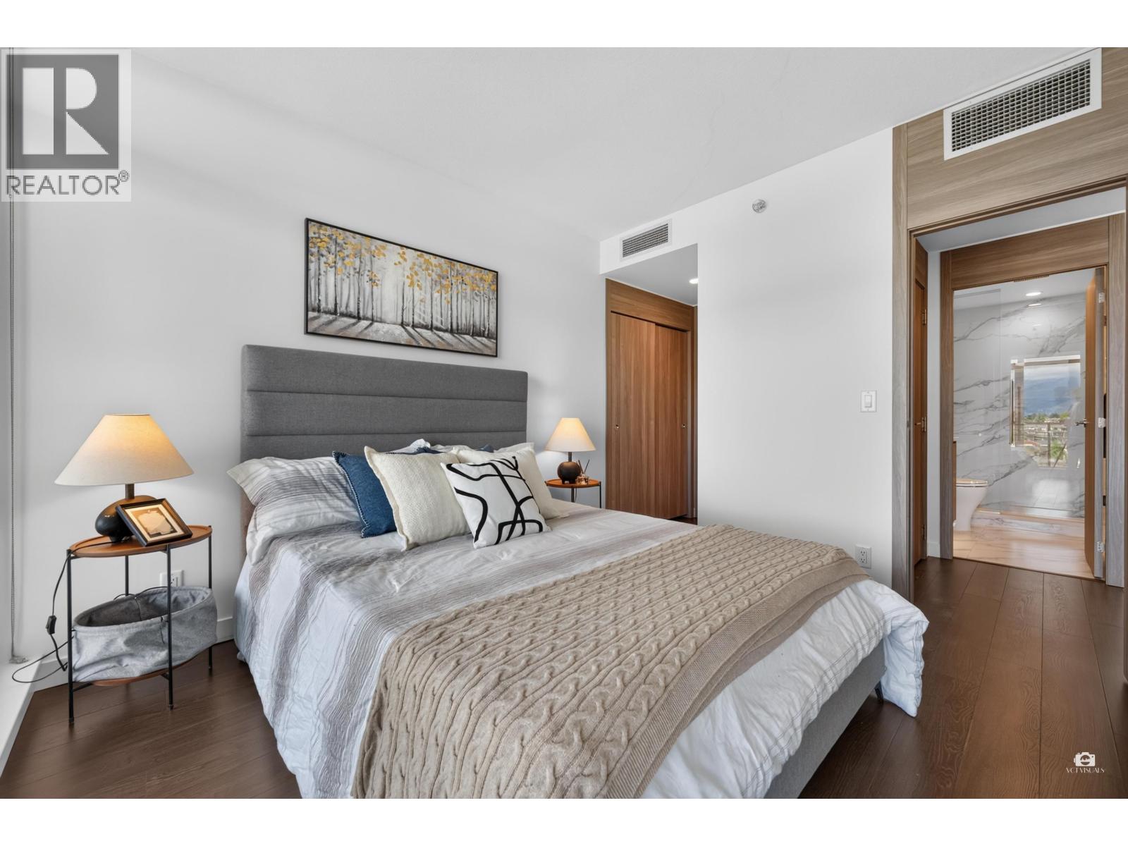 1403 4880 LOUGHEED HIGHWAY, Burnaby