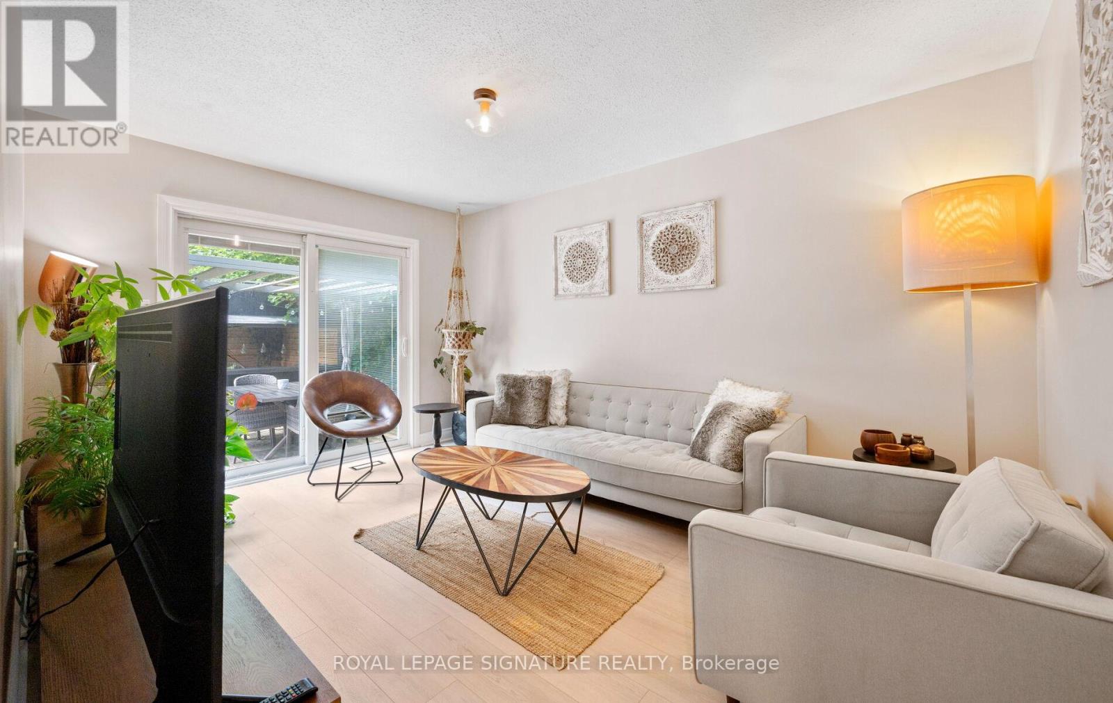 28 BRIGHTWAY CRESCENT - 25