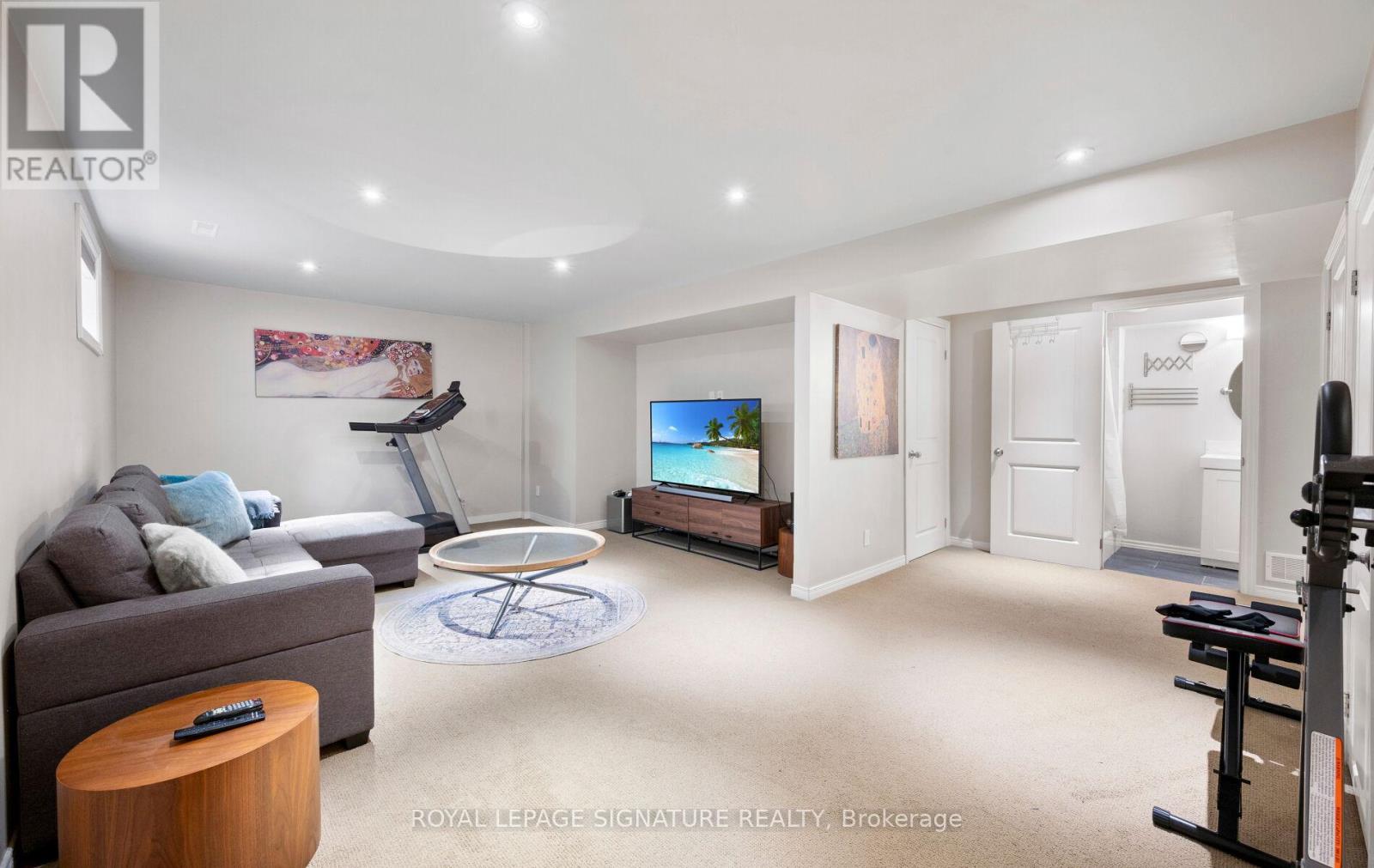 28 BRIGHTWAY CRESCENT - 33