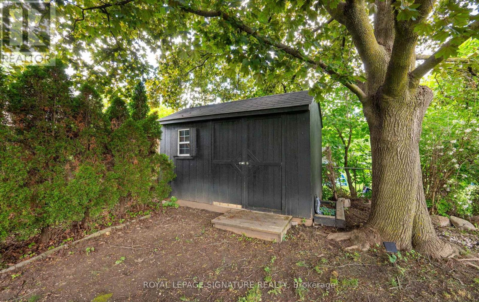28 BRIGHTWAY CRESCENT - 44