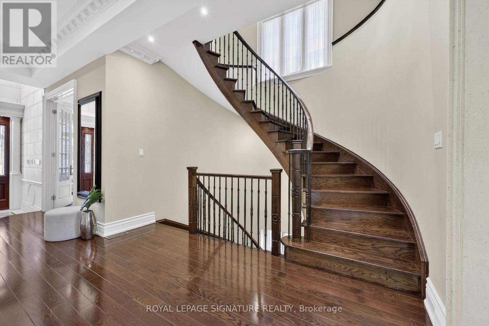 26 ALAI CIRCLE - 22