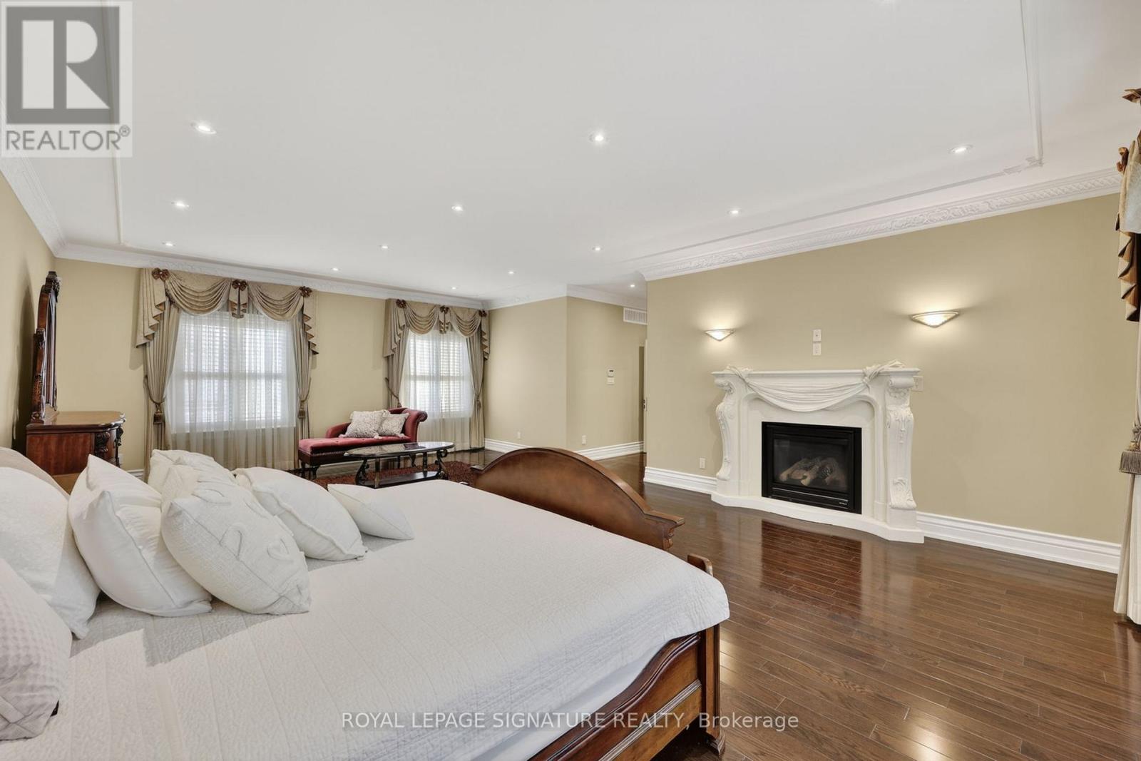 26 ALAI CIRCLE - 28