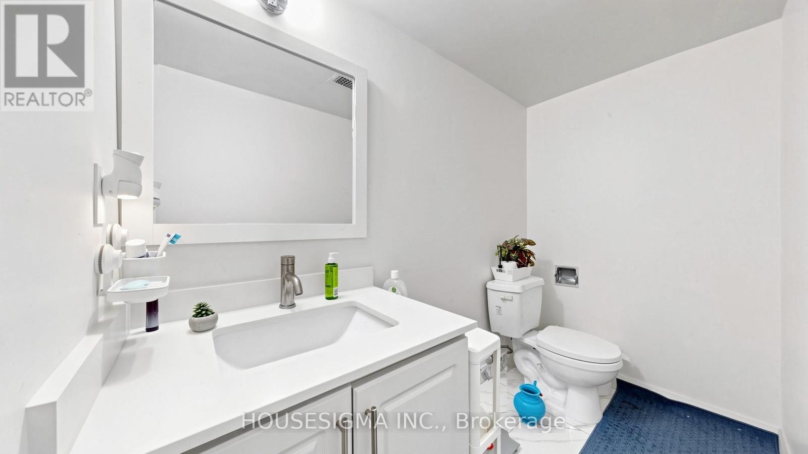 #1811 340 DIXON ROAD - 17