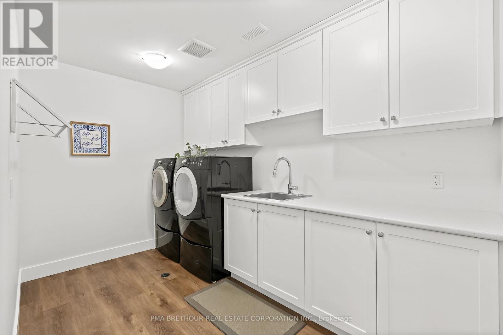 48 PLEASANT VIEW CRESCENT - 20
