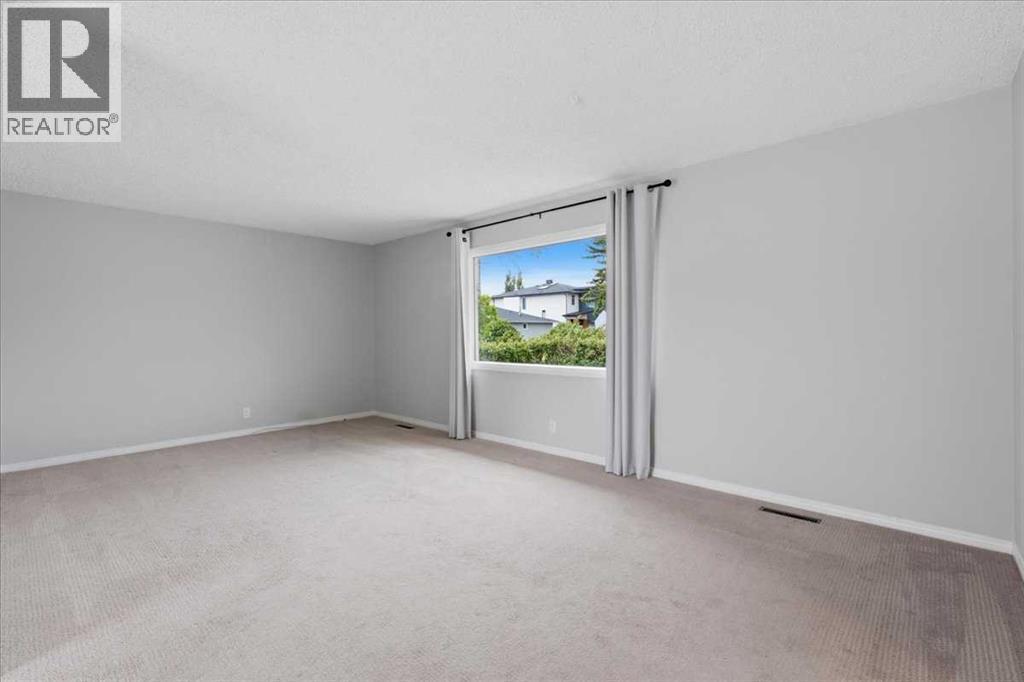 4408 8 Avenue SW - photo 5