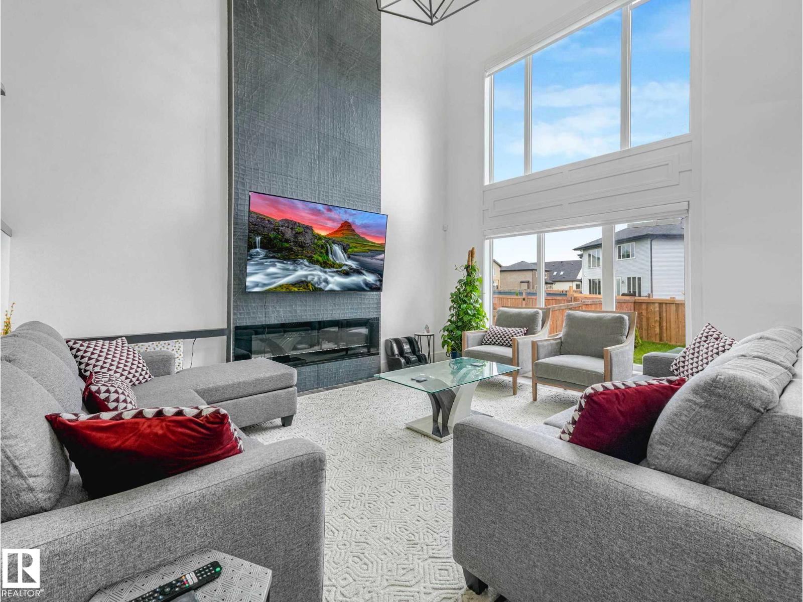 6607 53 AV — photo 13
