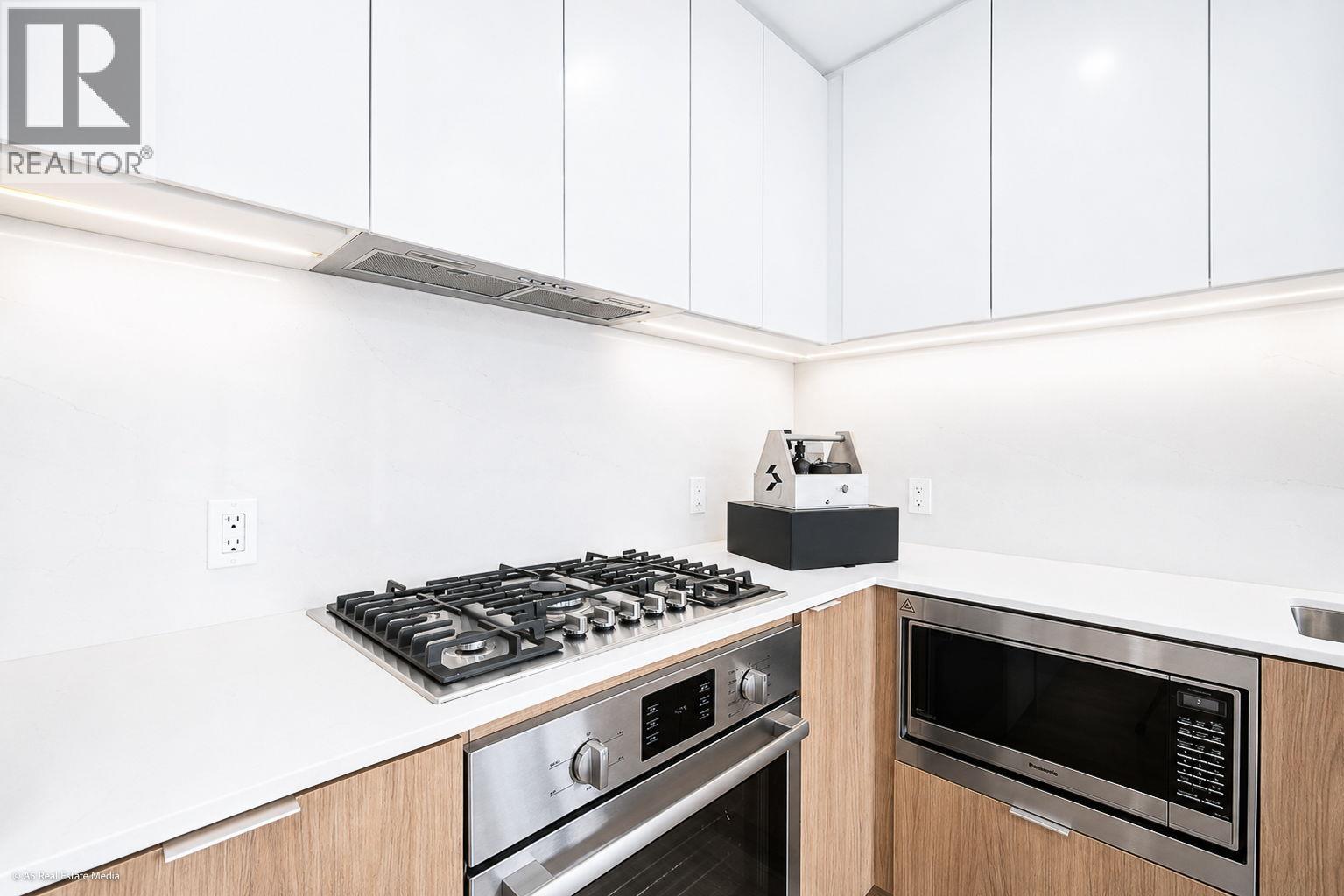 3901 6087 WILSON AVENUE, Burnaby