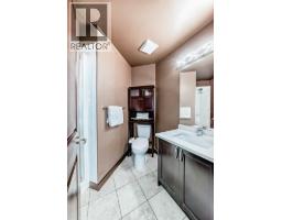 915, 1053 10 Street SW - photo 25