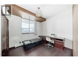 915, 1053 10 Street SW - photo 27